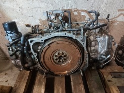 Двигатель subaru IMPREZA OUTBACK LEGACY Forester 2.0d