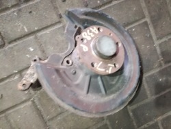 Audi A3 8P 2004 - 2012 год поворотный кулак зад