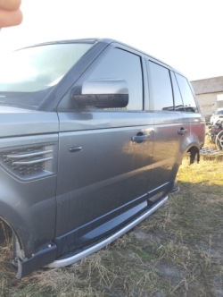 дверь левая перед Range Rover Sport L320 05-09 LRC907