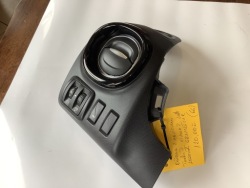 TRAFIC Vivaro III воздухозаборник жалюзи потока воздуха 683112651R 14-