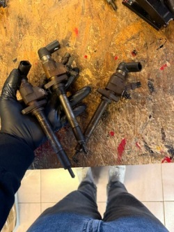 форсунка 9657144580 peugeot CITROEN FORD volvo 2.0 136/140 ЛС