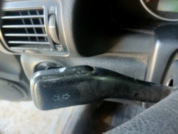 подрулевой переключатель vw PASSAT B5 1J0953513 4B0953503H