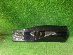 jaguar X590 молдинг двери правая зад J9D3-274A48