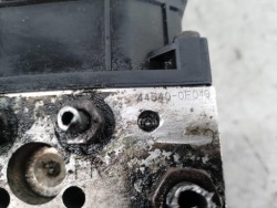 насос ABS TOYOTA COROLLA VERSO II 44540-0F010 0265225284 Bosch 2.0