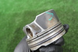 поршень шатун N55 N55B30A 3.0и BMW E90 E91 E92 F10 F11 F01 F07 F15