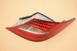 MERCEDES W219 CLS фонарь правый 2198200264