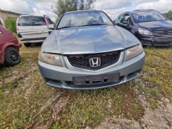Honda ACCORD петля передних Двери - Передний 2005 2.2л
