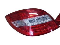 MERCEDES РЕСТАЙЛИНГ W251 фонарь левый led