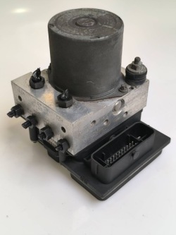 Audi OE 0265234336 насос abs