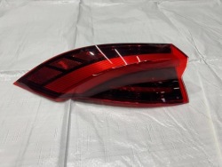 MASERATI GRECALE фонарь левый