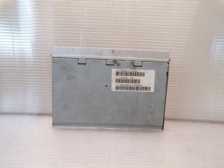 блок комфорта Аудио CHRYSLER 300C P05064118AJ