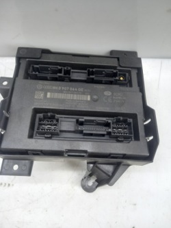 блок комфорта Audi A4 B8 РЕСТАЙЛИНГ 8K0907064GE