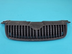 решетка радиатора SKODA FABIA II 07-10