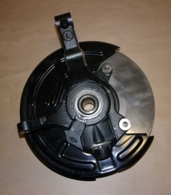 поворотный кулак, цапфа левый 8200320889 renault ESPACE 4 оригинал