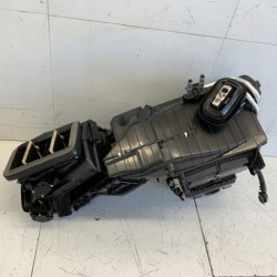 отопитель салона Двигатель Audi A5 II F5 A4 8W 19r