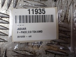 защита левый jaguar X761 2.0 16R HK83-044E07-AE 11935