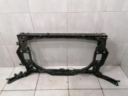 суппорт передняя Audi RS5 8T 8K0121251AM Капот 8K0807