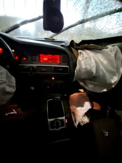 Audi A6 шланг воды 2005 2.4л