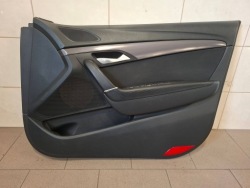 I40 11-18 дверные карты правый передний 82361-3Z000