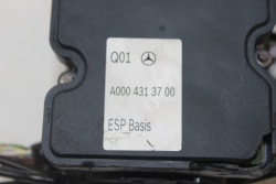 насос ABS mercedes-benz a W176 A0004313700