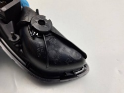 ручка двери внутренняя задняя renault oe 826725403R