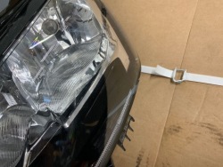 фара левая peugeot 208 II 9823194080