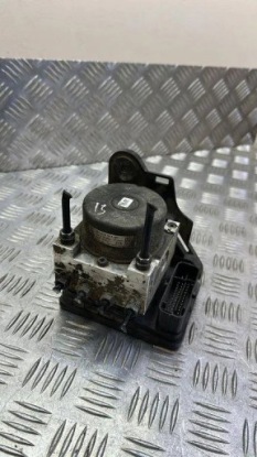блок abs SKODA OCTAVIA I (1U2) 5Q0614517AF 1.4л 2016