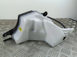 2023 kia EV6 бачок омывателя