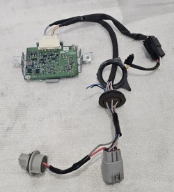 оригинал Конвертер модуль led TOYOTA AVENSIS III T27 РЕСТАЙЛИНГ - 35550-18527