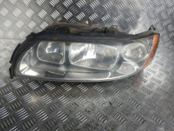 volvo V70 II фара левая 30698835 2005R