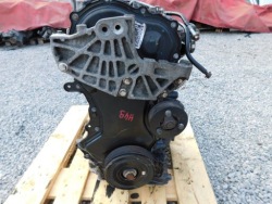 двигатель без навесного M9R 782 renault TRAFIC II 2.0 opel VIVARO nissan