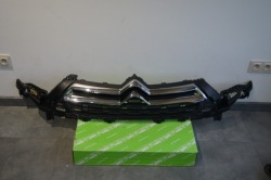 решетка радиатора CITROEN DS4 2011+