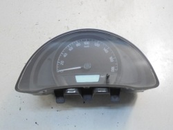 SKODA CITIGO спидометр часы