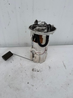 насос Топлива renault LAGUNA III 2.0 170110001R -