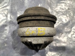 подушка Двигателя A2032401117 MERCEDES W208 2.0