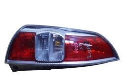 subaru JUSTY 07- фонарь левый