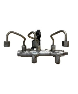 Audi топливная рейка 059130089BS