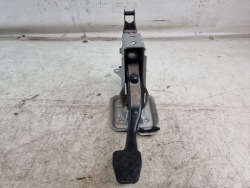 педаль тормоза oe 1K1721057N vw PASSAT B6 2.0tdi 06R