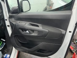 дверные карты передняя правая Combo RIFTER Berlingo IV 18-25 карта дверная