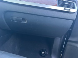 бардачок пассажира черный vw TOUAREG 7P европа