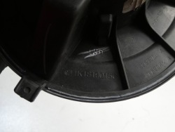 volkswagen oe 1K1819015C отопитель салона
