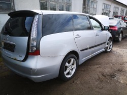 mitsubishi GRANDIS стекло двери - переднее левое 2005 2.0л