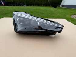 фара правая европа SKODA Crystal свет SCALA 657 full led 2019 - 2023 .