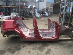 порог без навесного правый 41V mazda CX3