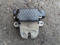 замок крышки багажника Range Rover Sport L320