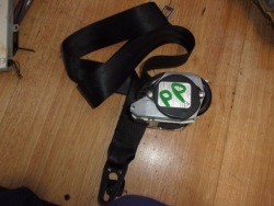 Audi A4 B7 ремень безопасности