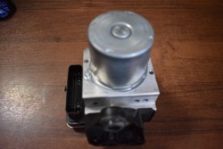 блок управления ABS насос Audi A8 D5 A6 1 9