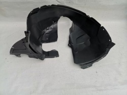 Audi A1 II подкрылки левый перед 82A809957A