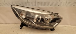 renault CAPTUR и 1 фара правая