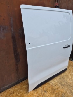 дверь боковые TOYOTA PROACE II